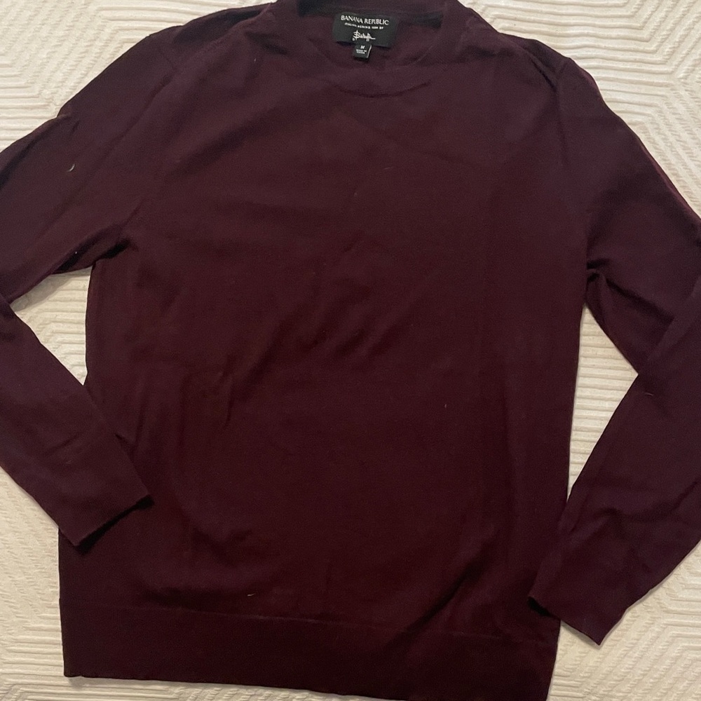 Banana Republic Men's Deep Burgundy Crewneck Sweater